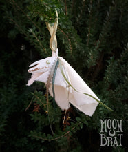 Load image into Gallery viewer, Mari Lwyd Ornament - Evergreen