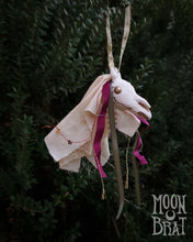 Load image into Gallery viewer, Mari Lwyd Ornament - Classic Yule 2