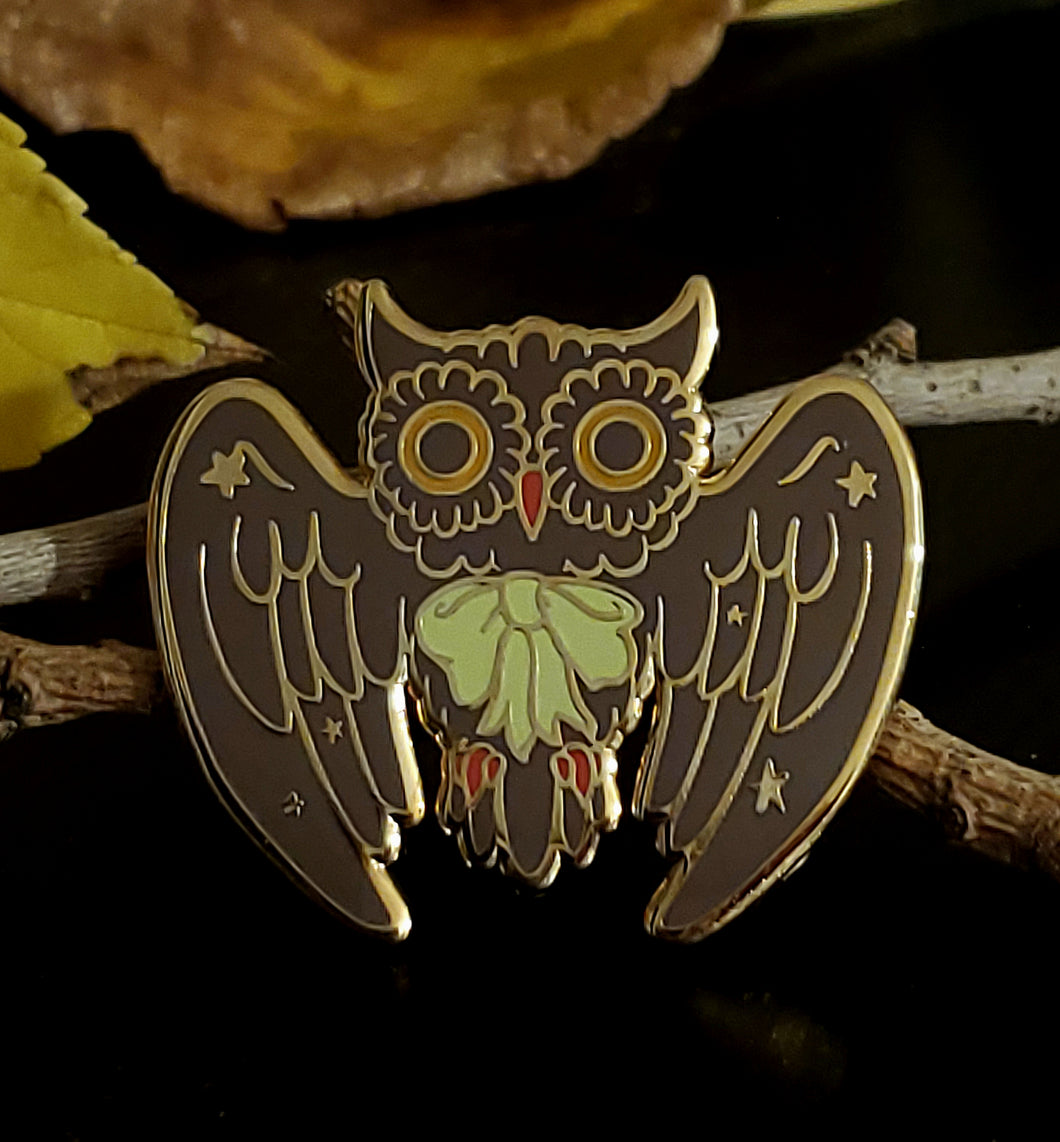SECONDS Halloween Owl Enamel Pin