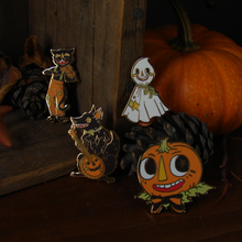 Load image into Gallery viewer, SECONDS Halloween Wolf Enamel Pin